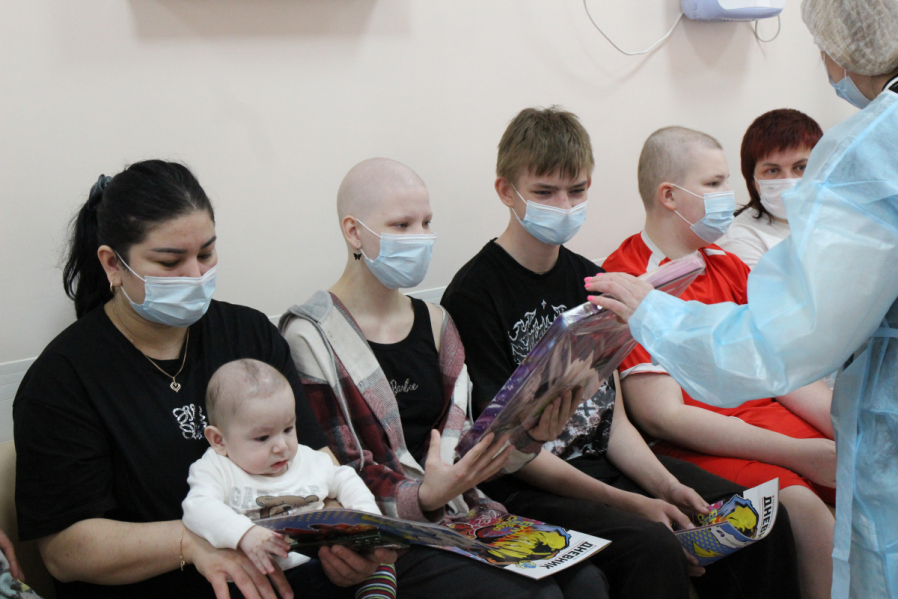 Пациентов клиники Педиатрического университета поздравили с Днём защиты детей 6