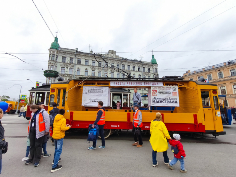 В год 100-летия Педиатрического университета Горэлектротранс предлагает детям участие в конкурсе рисунков «Трамваи не чихают» 1