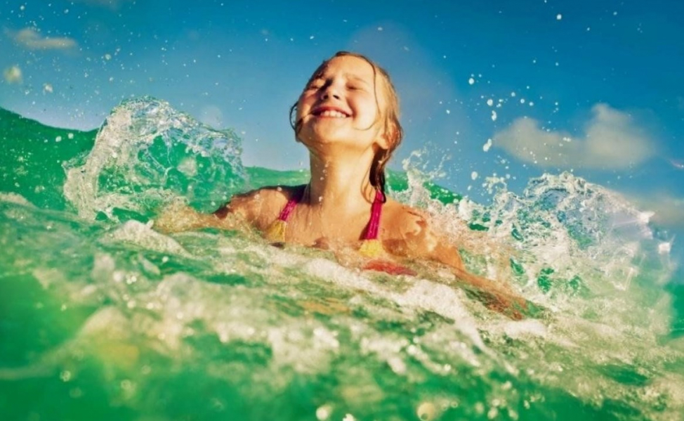 Летний отдых без забот: как избежать отита