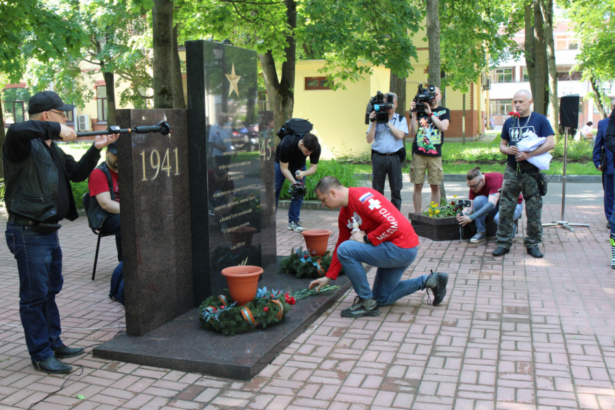 Мотопробег медиков стартовал в Педиатрическом университете 27