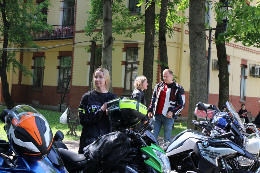 Мотопробег медиков стартовал в Педиатрическом университете 36