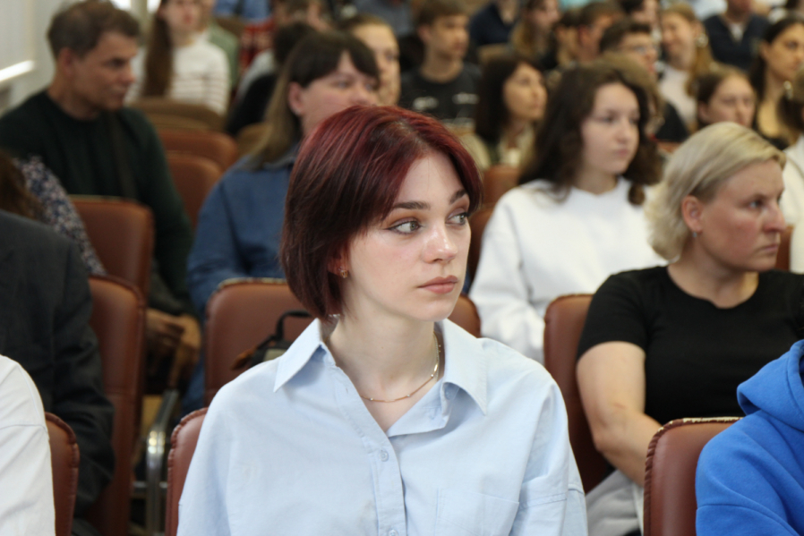 Педиатрический университет открывает двери для абитуриентов 9