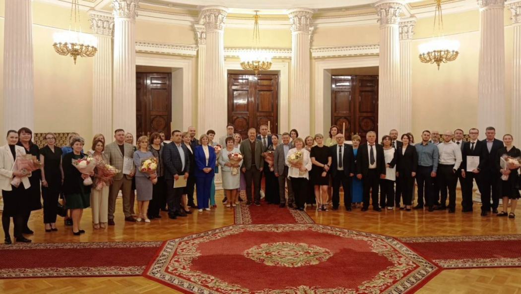 Ректор Педиатрического университета представил книгу «Ленинградский полк педиатров» в Мариинском дворце