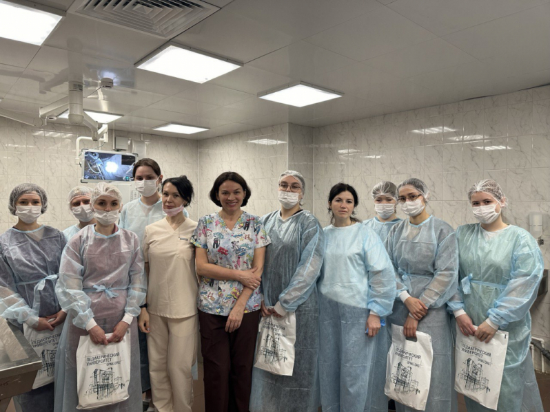 Прошел второй курс повышения квалификации для врачей оториноларингологов "Основы отохирургии. Анатомия височной кости" 8