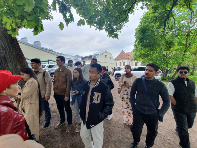 Открывая Россию: иностранные студенты Педиатрического университета посетили Выборг и Великий Новгород 32