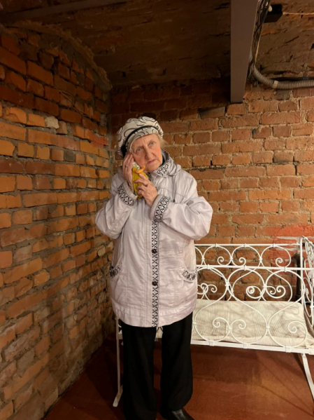 Первым гостем нового музейного пространства Педиатрического университета стала ветеран Татьяна Фомина 4