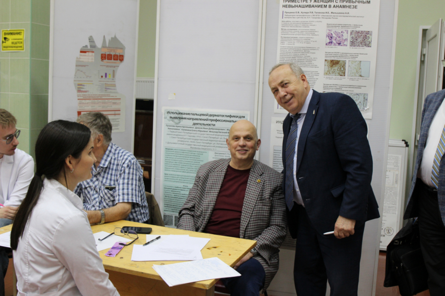 Шестикурсники Педиатрического университета прошли Государственную итоговую аттестацию 6