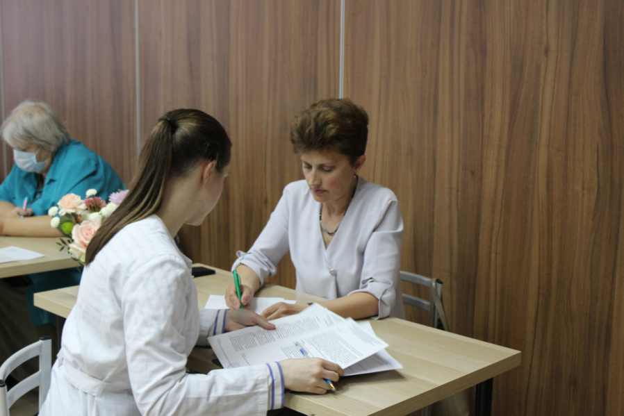 Шестикурсники Педиатрического университета прошли Государственную итоговую аттестацию 18