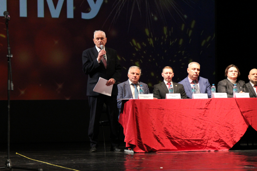 Выпуск столетия: в Педиатрическом университете вручили дипломы выпускникам 3