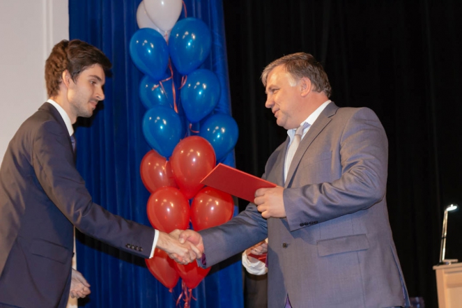 В Педиатрическом университете диплом врача получили более 500 человек