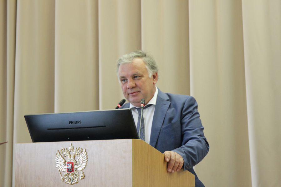 Иностранным выпускникам Педиатрического университета вручили дипломы о высшем образовании 15