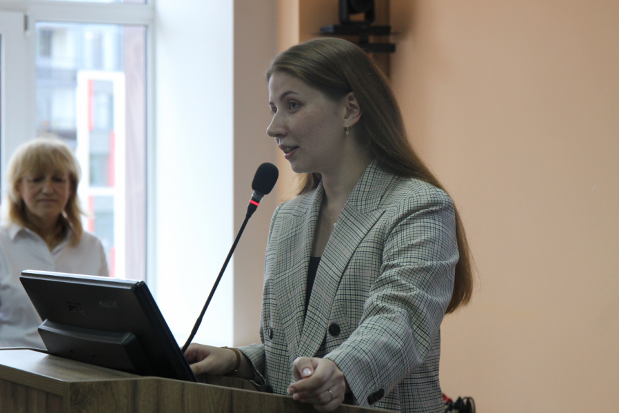 В Педиатрическом университете вручили дипломы врачам-ординаторам 33