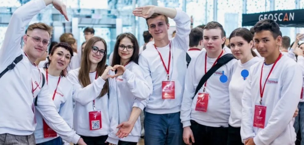 «Профессиональная команда Первых» приглашает активных и инициативных волонтеров из числа студентов вузов и колледжей  стать частью команды