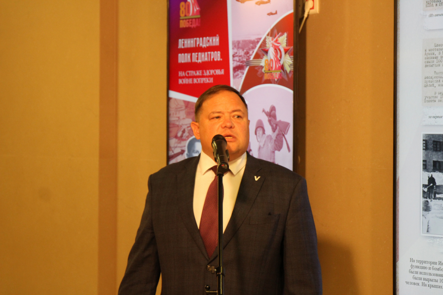 В Президентской библиотеке открылась мультимедийная выставка «Ленинградский полк педиатров. На страже здоровья войне вопреки» 8