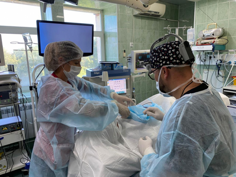 Врачи Педиатрического университета удалили опухоль из полости носа 8-летней пациентки