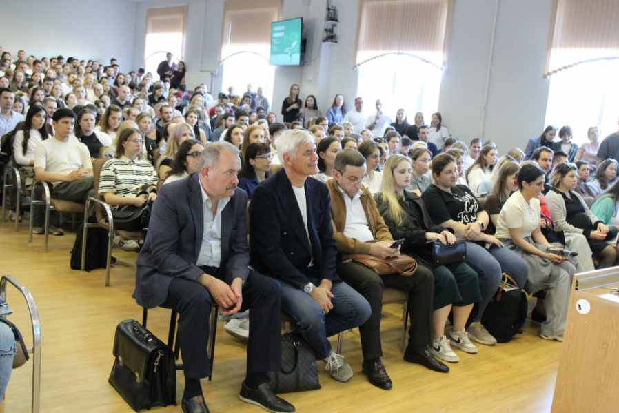 Ординаторами Педиатрического университета стали 960 человек 1