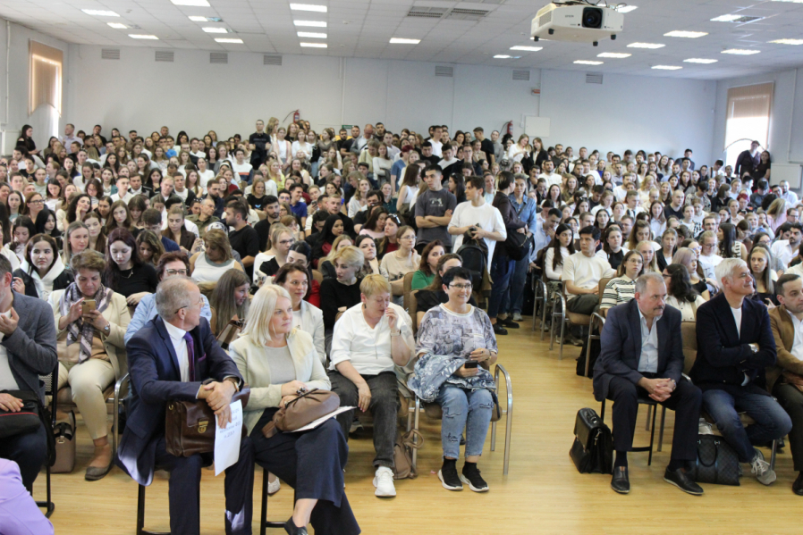 Ординаторами Педиатрического университета стали 960 человек 6