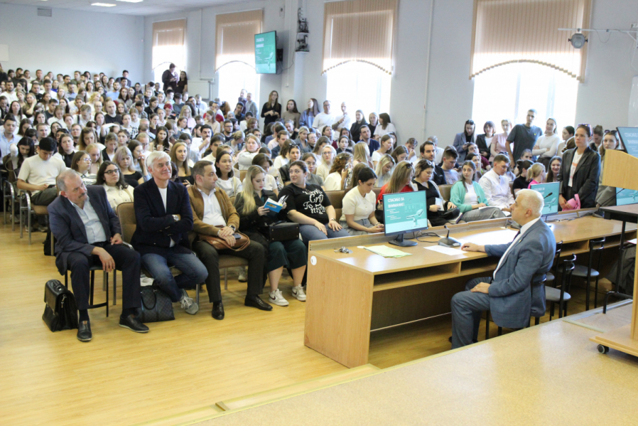 Ординаторами Педиатрического университета стали 960 человек