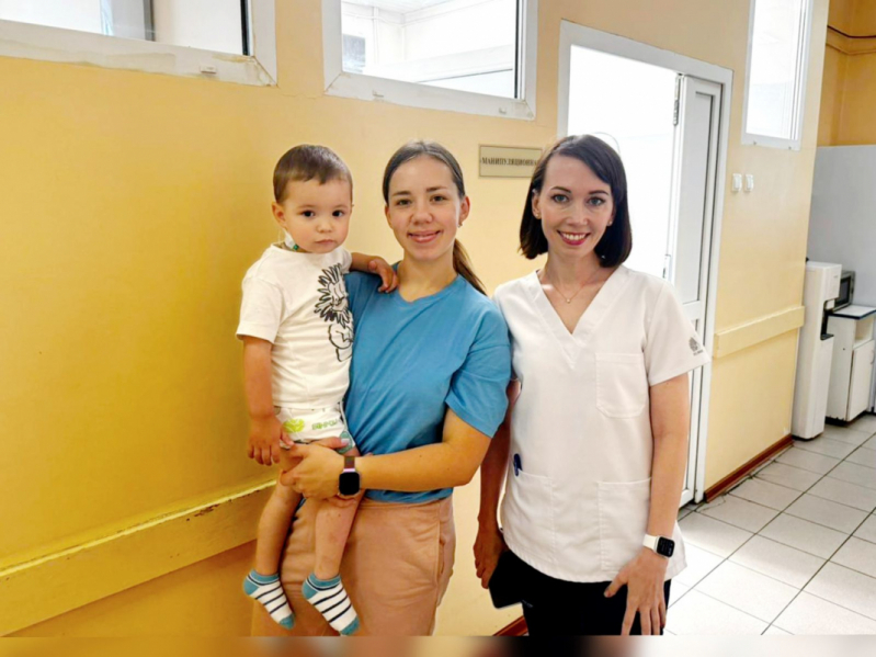 «Это один из самых сложных случаев в практике»: врачи Педиатрического университета 9 часов оперировали ребёнка с тотальной формой болезни Гирпшрунга