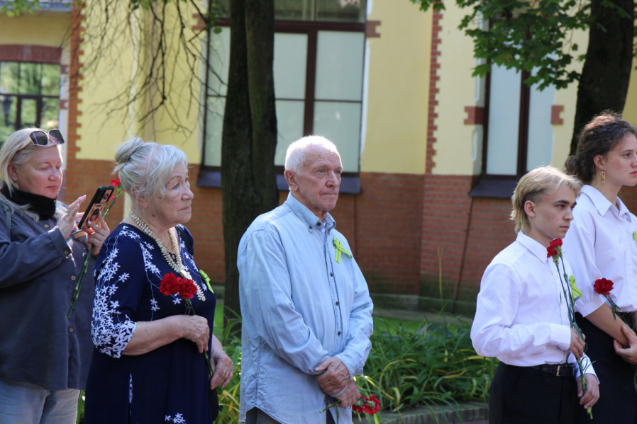 Сотрудники Педиатрического университета почтили память жертв блокады Ленинграда 9