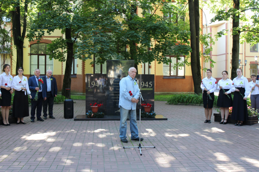 Сотрудники Педиатрического университета почтили память жертв блокады Ленинграда 22