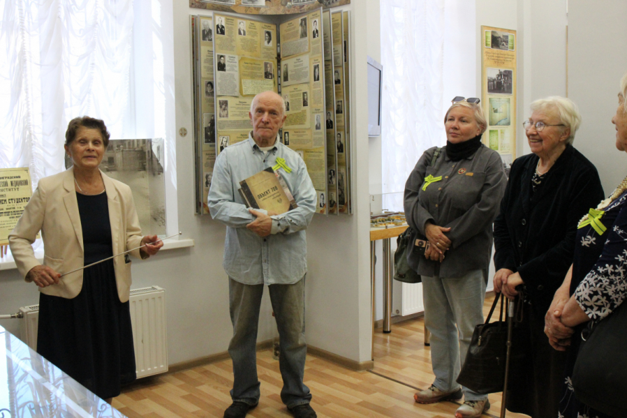 Сотрудники Педиатрического университета почтили память жертв блокады Ленинграда 41