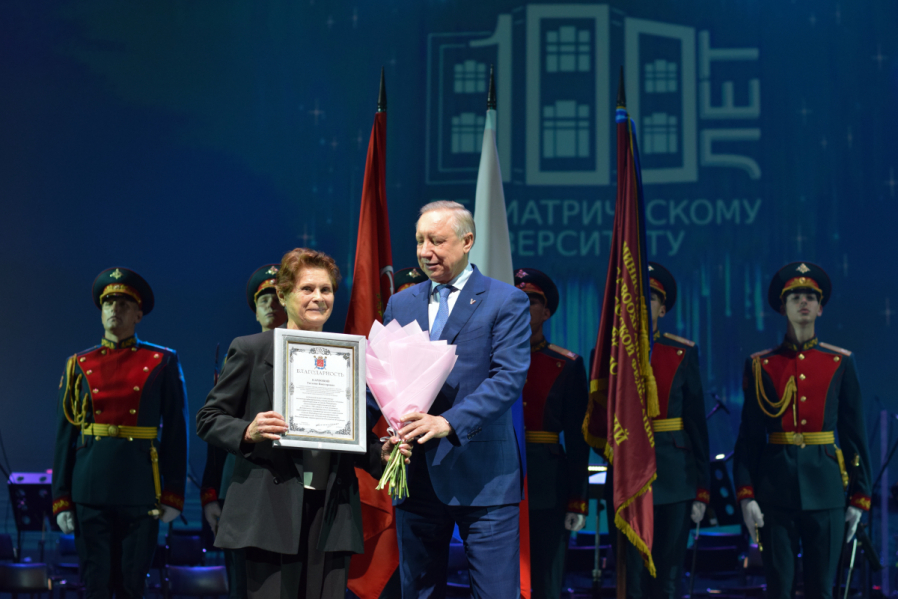 Министр здравоохранения и Губернатор Санкт-Петербурга поздравили Педиатрический университет со 100-летием 46