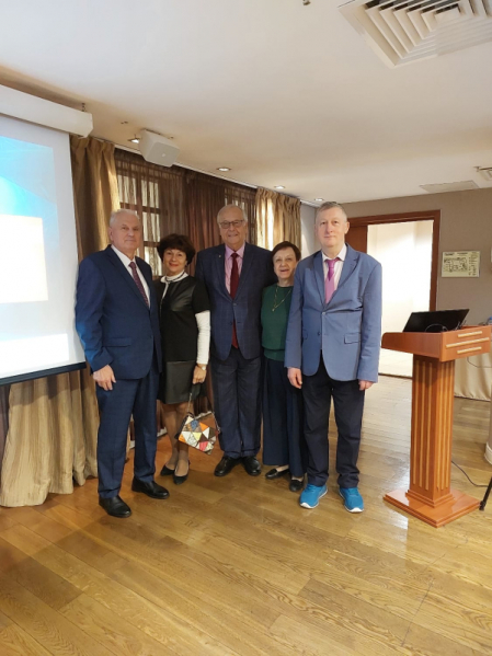 Академик Юрий Лобзин: «Сейчас самое время сделать прививку от гриппа» 5