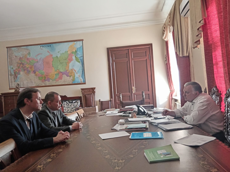 Педиатрический университет и МИД России обсудили сотрудничество по медицинской помощи детям дипломатов