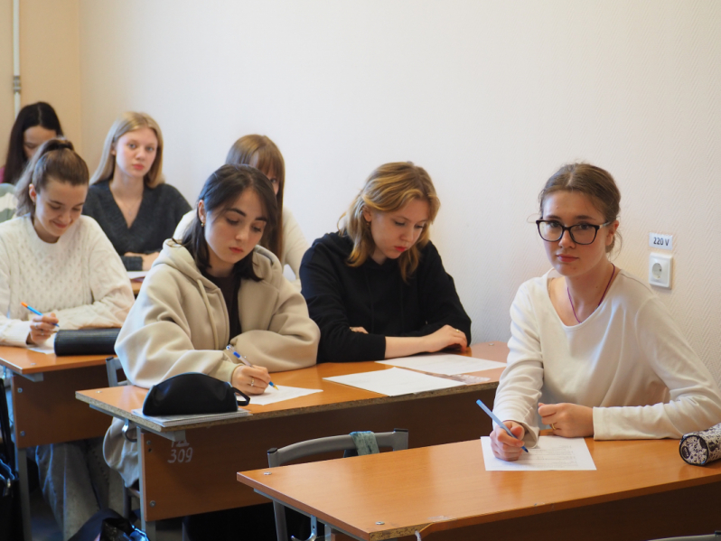 В Педиатрическом университете состоялся показ фильма «Врачи Победы» 1