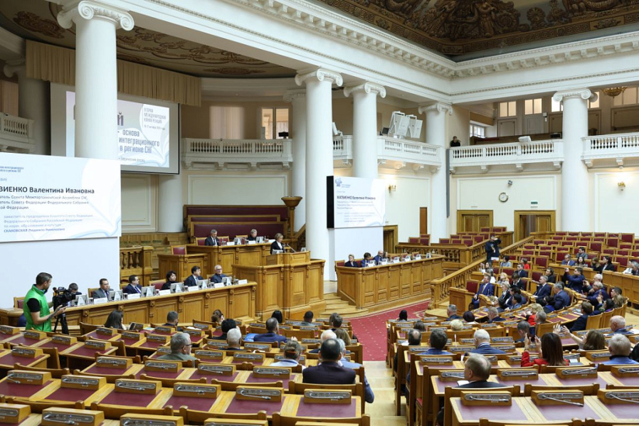 Преподаватели кафедры русского языка СПбГПМУ приняли участие во Второй международной конференции «Русский язык – основа интеграционного диалога в регионе СНГ»