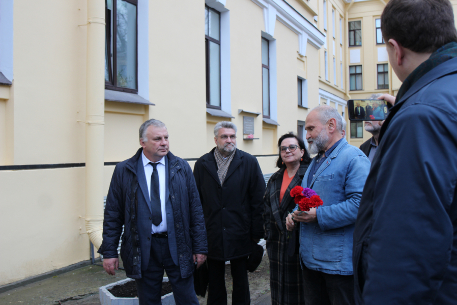 В Педиатрическом университете открыли мемориальную доску выдающемуся патофизиологу Нине Шутовой 3