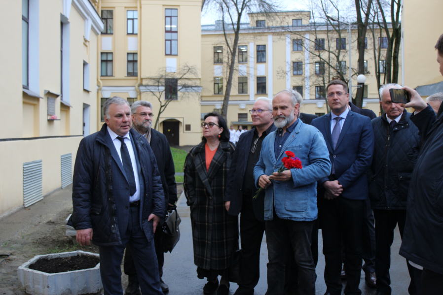 В Педиатрическом университете открыли мемориальную доску выдающемуся патофизиологу Нине Шутовой 6