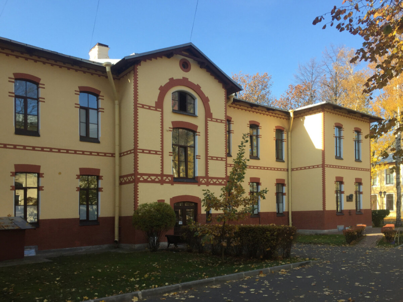 За выходные дни в Педиатрическом университете прооперировали ребенка с переломом и оказали помощь семерым детям с травмами