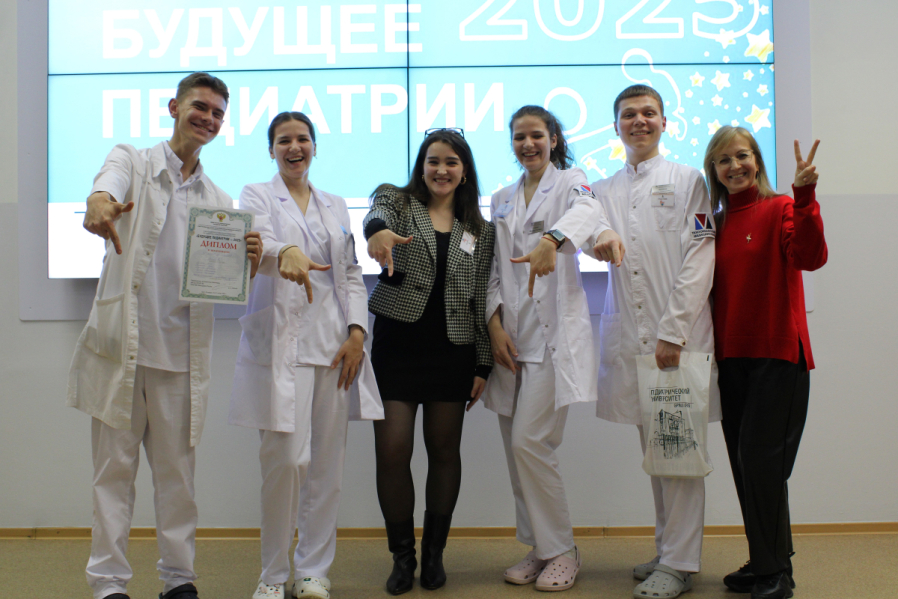Подведены итоги десятой Всероссийской международной олимпиады «Будущее педиатрии» 13
